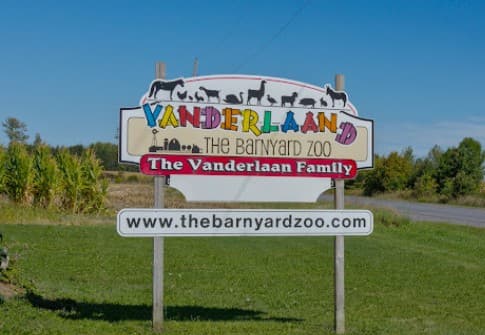 Vanderlaand The Barnyard Zoo